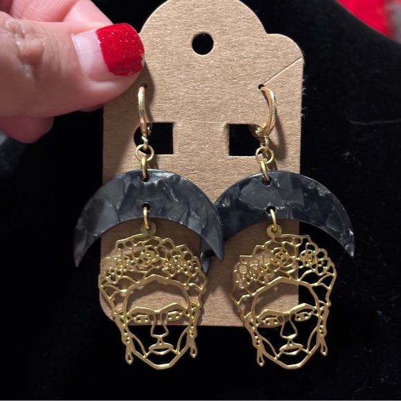 Frida Kahlo Diecut Earrings with Black Resin Crescent Moon Accent - Gold Closure - Picture 10 of 10